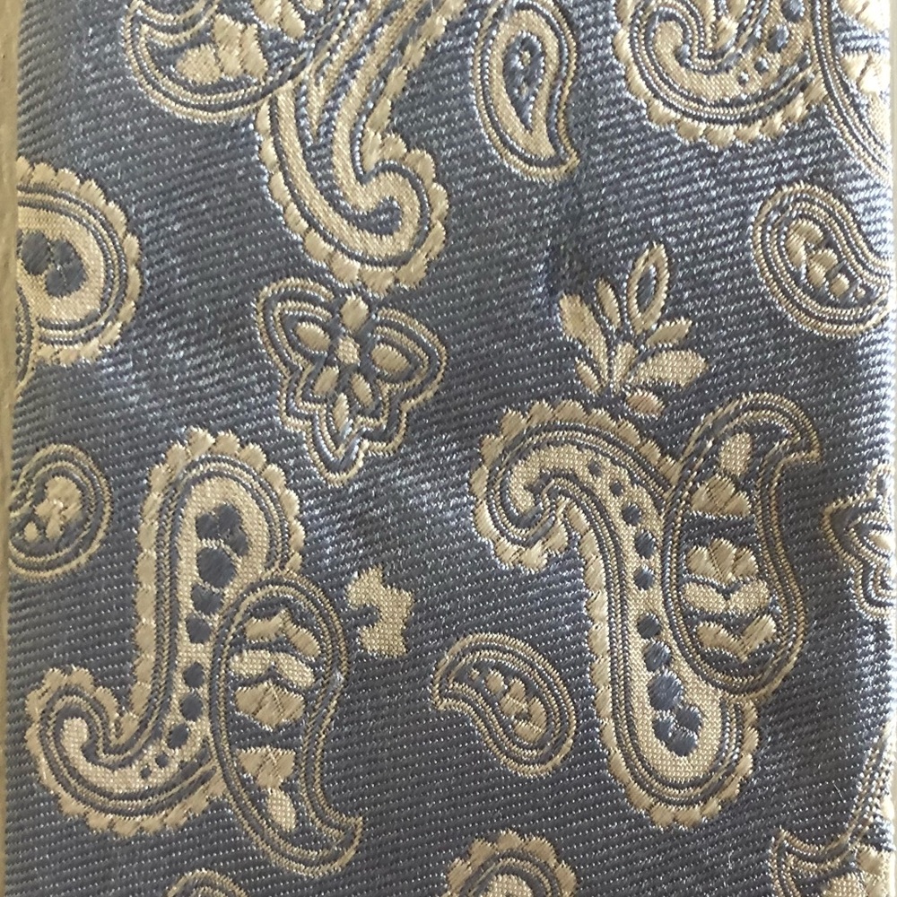 Sarar Tie